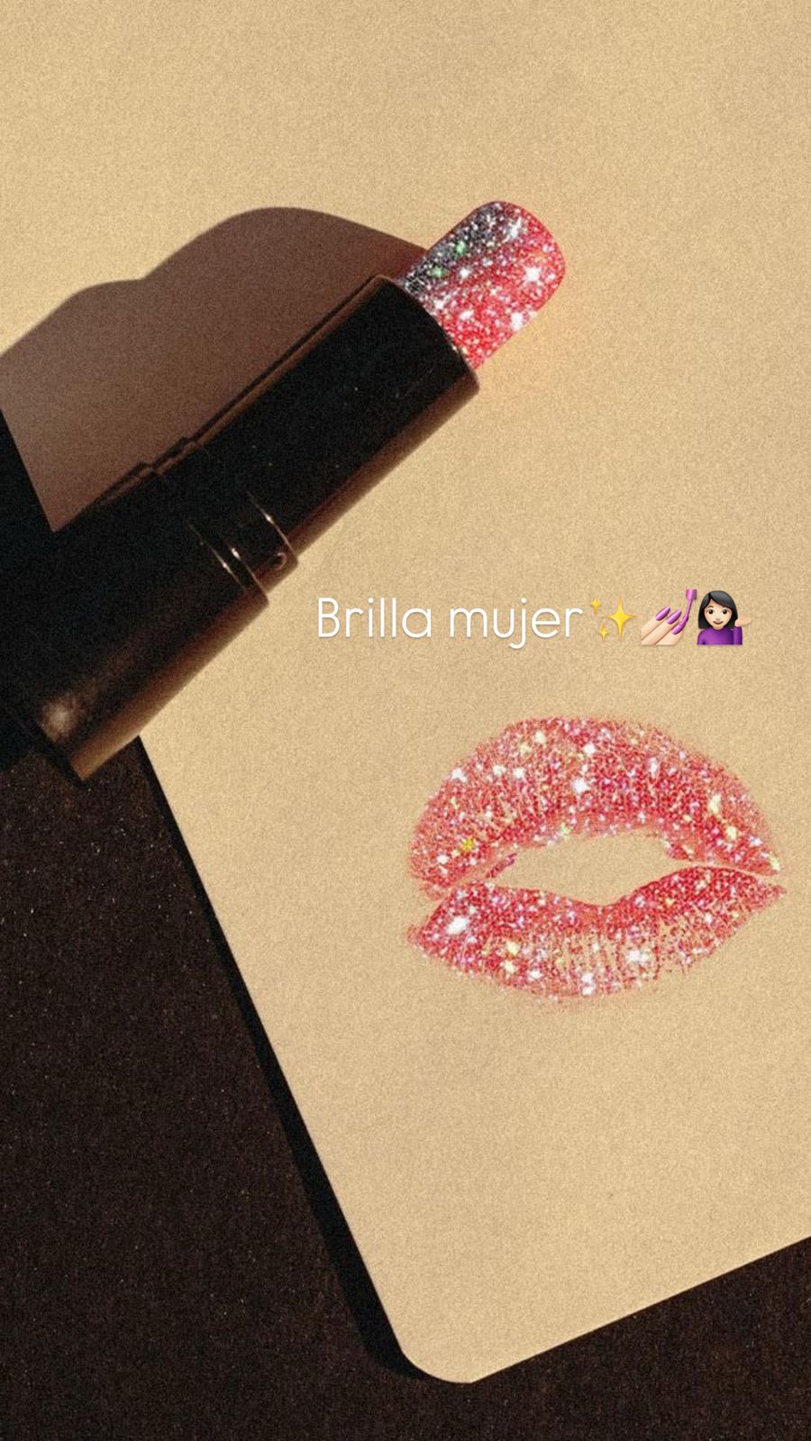 Brilla Mujer